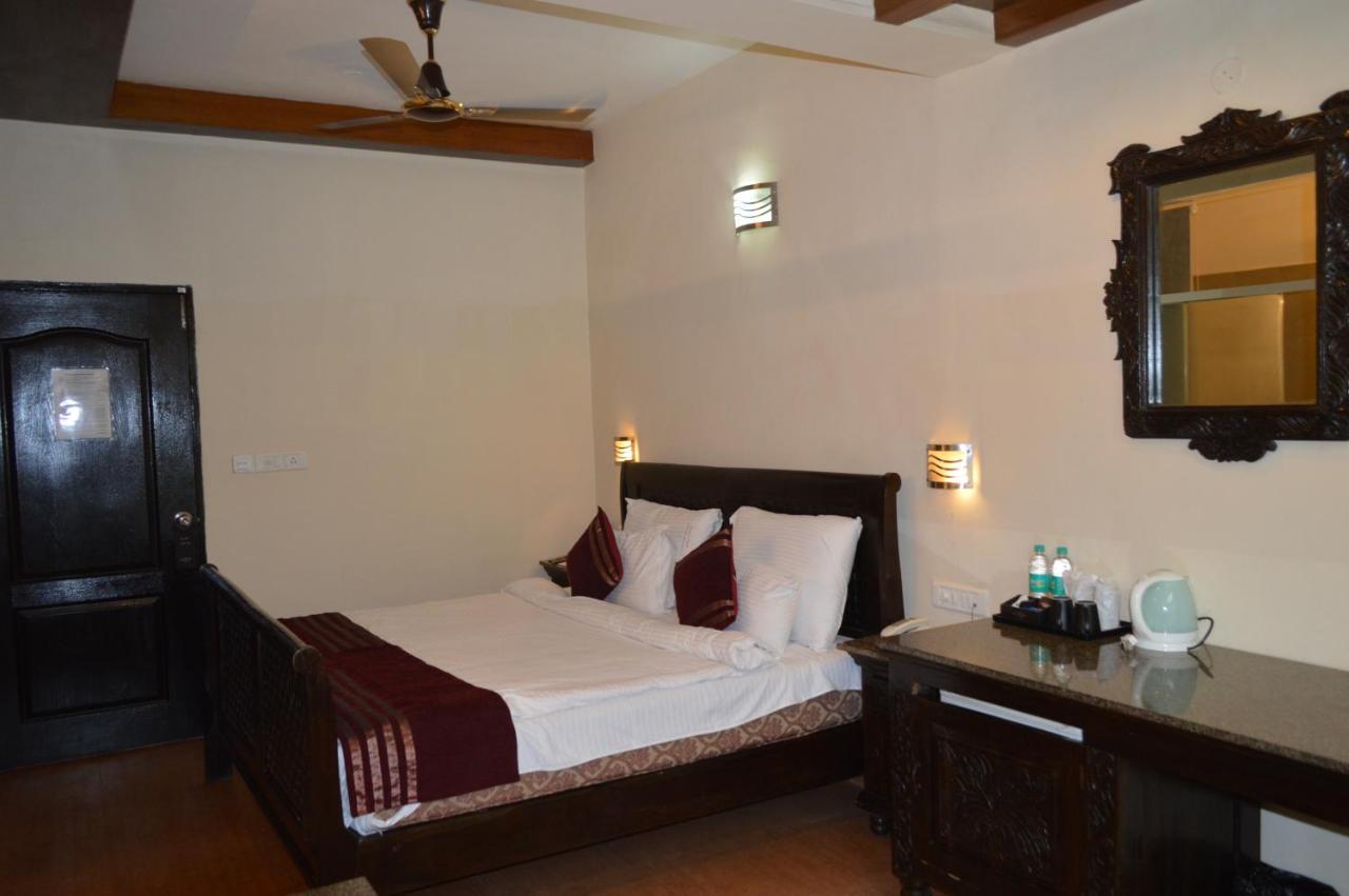 Grandeur De Sanchi- Luxury Beach Resort & Spa Calangute Bagian luar foto