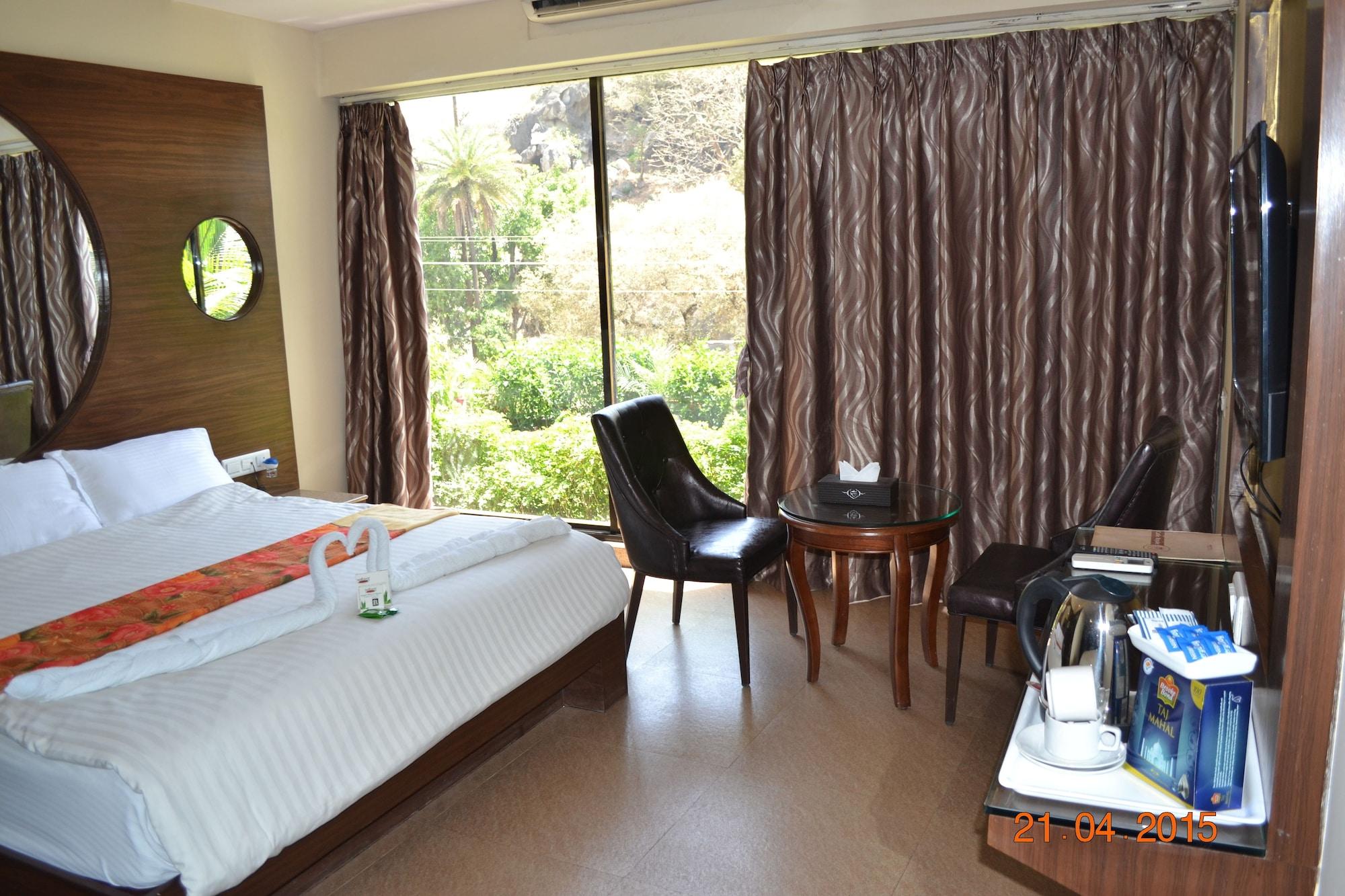 Grandeur De Sanchi- Luxury Beach Resort & Spa Calangute Bagian luar foto
