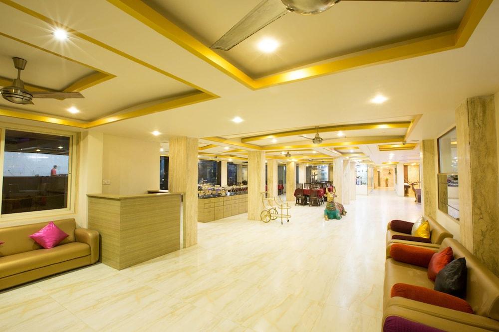 Grandeur De Sanchi- Luxury Beach Resort & Spa Calangute Bagian luar foto